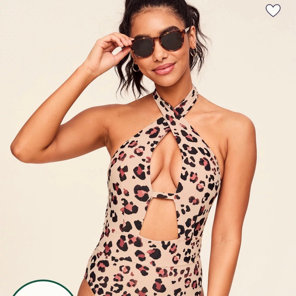 🩱One-Piece Bathing Suit | Convertible Style | Medium | Animal Print | Very Cute